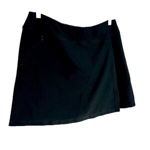 LL Bean Tennis Skort Stretch black SZ L